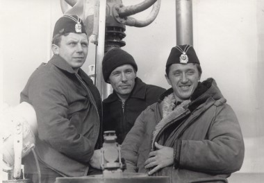 1970-е годы. Алексей Гусаков (в центре) с сослуживцами.